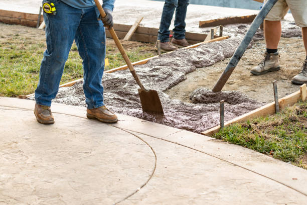 Best Concrete Flooring Contractor  in Stewartville, MN